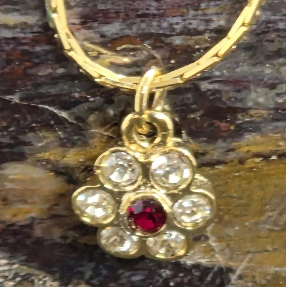 Pendant Necklace Set, Delicate Gold Flower, Silver Star - Picture 2 of 9